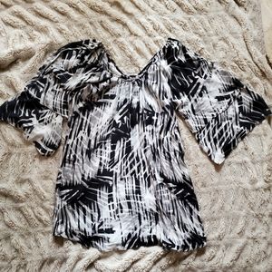 Parker, black and white, flowy, medium dress
